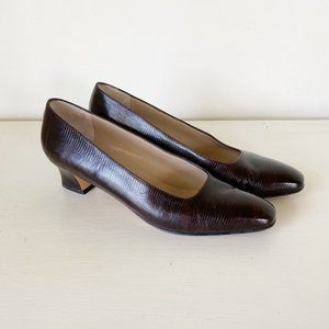 Salvatore Ferragamo Vintage Brown Leather Croc Embossed Pumps Block Heels 6.5 AA